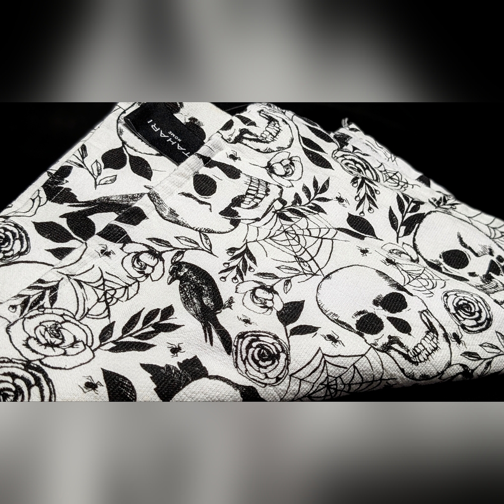 Tahari Halloween Rose & Skull Face Cloth or Dish Towels x2